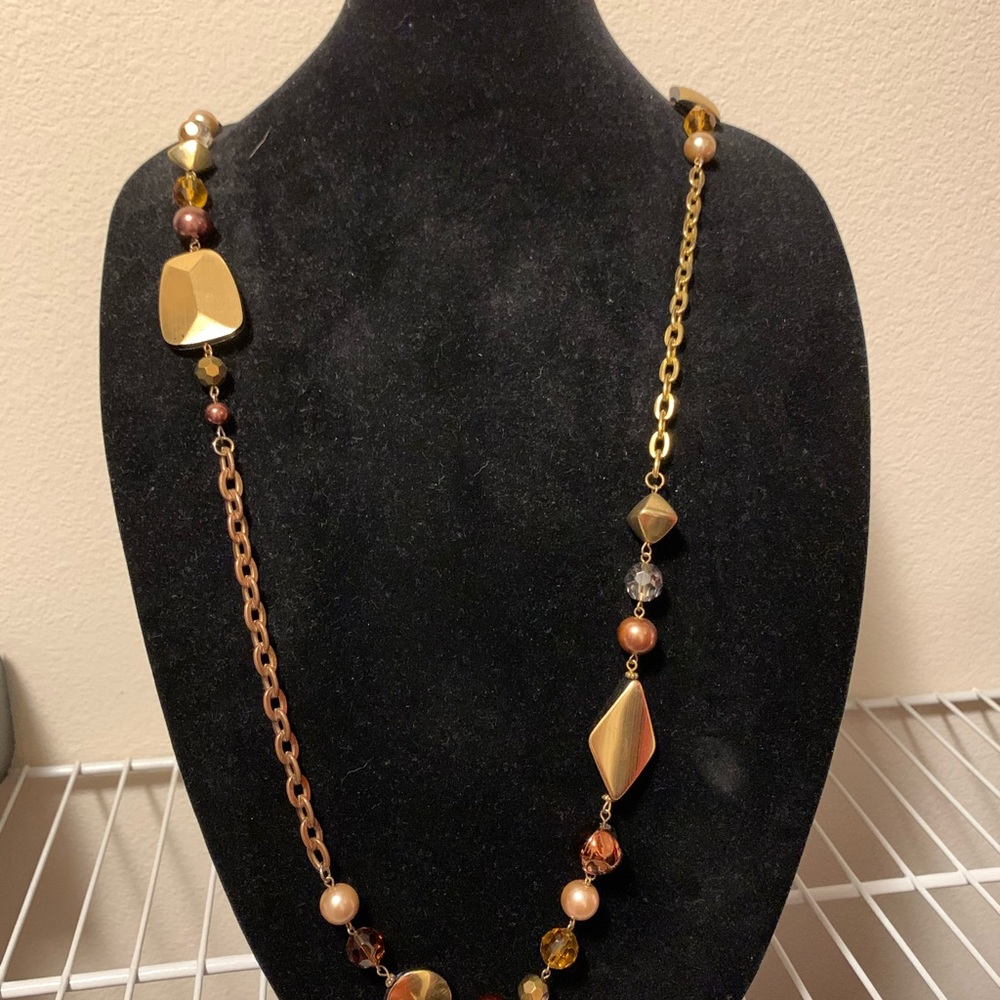 Decorative necklace